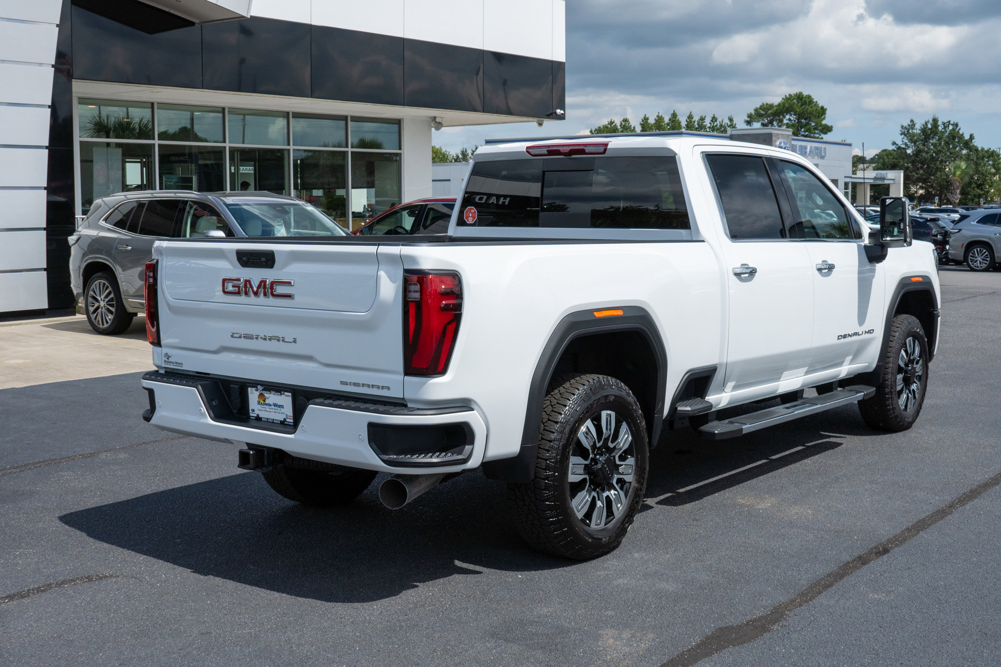 New 2025 GMC Sierra 2500 Denali image 3
