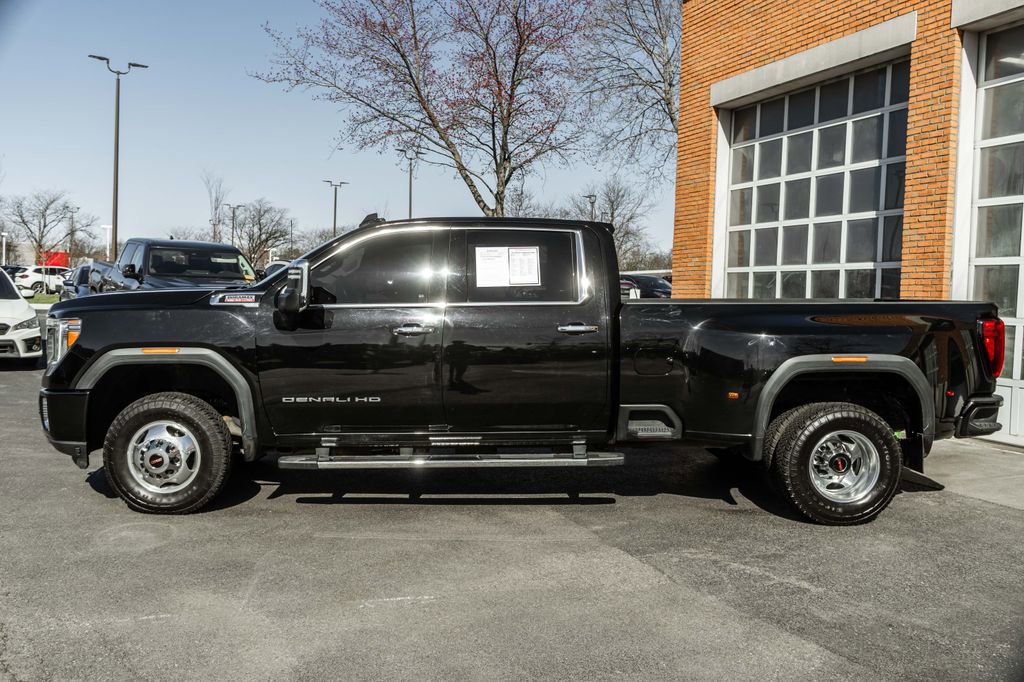 Used 2023 GMC Sierra 3500 Denali w/ Denali Ultimate Package AWD/4WD image 45