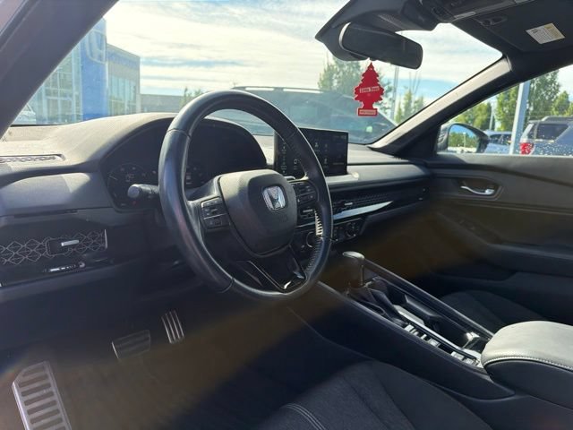 Used 2024 Honda Accord Sport image 11