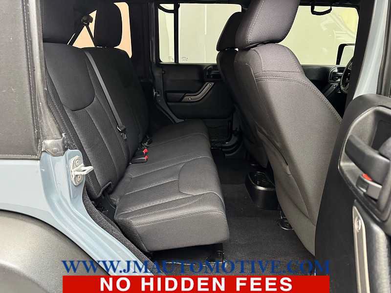 Used 2014 Jeep Wrangler Unlimited Sport w/ Quick Order Package 24S AWD/4WD image 17