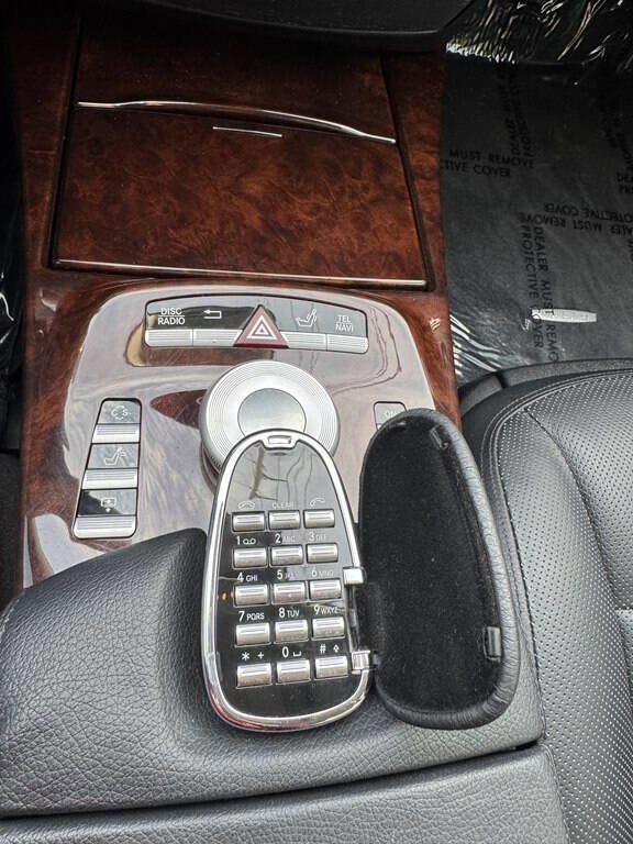 Used 2010 Mercedes-Benz S 550 4MATIC image 19