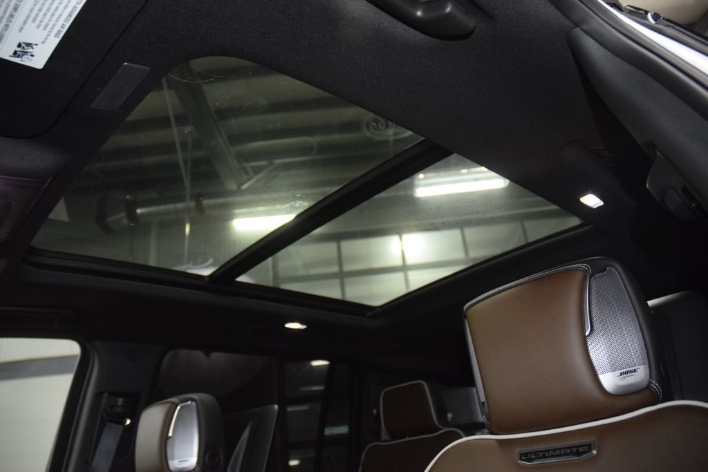 Used 2025 GMC Yukon XL Denali Ultimate w/ LPO, Floor Liner Package AWD/4WD image 53