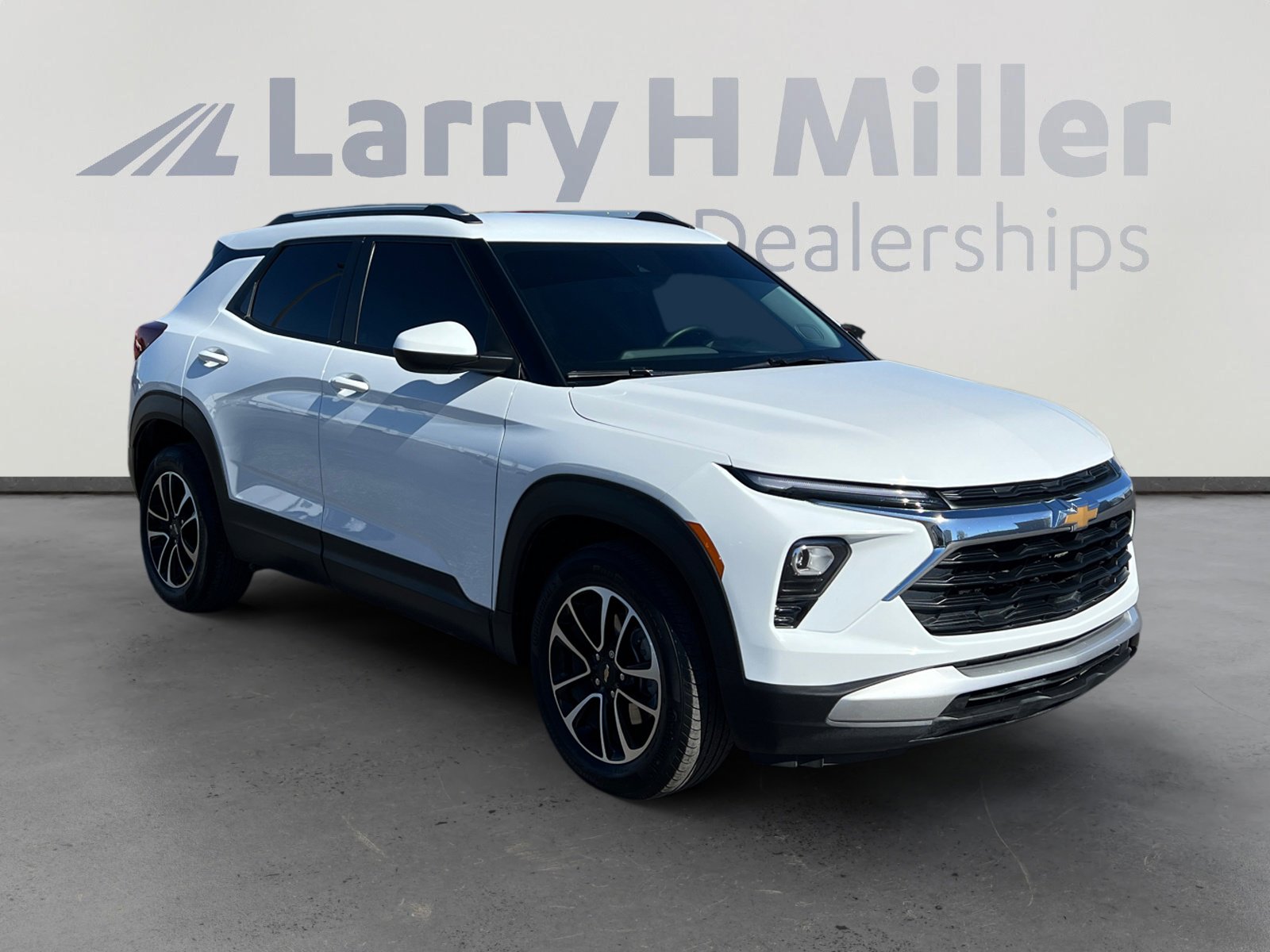 Used 2024 Chevrolet TrailBlazer LT w/ LT Cold Weather Package image 7