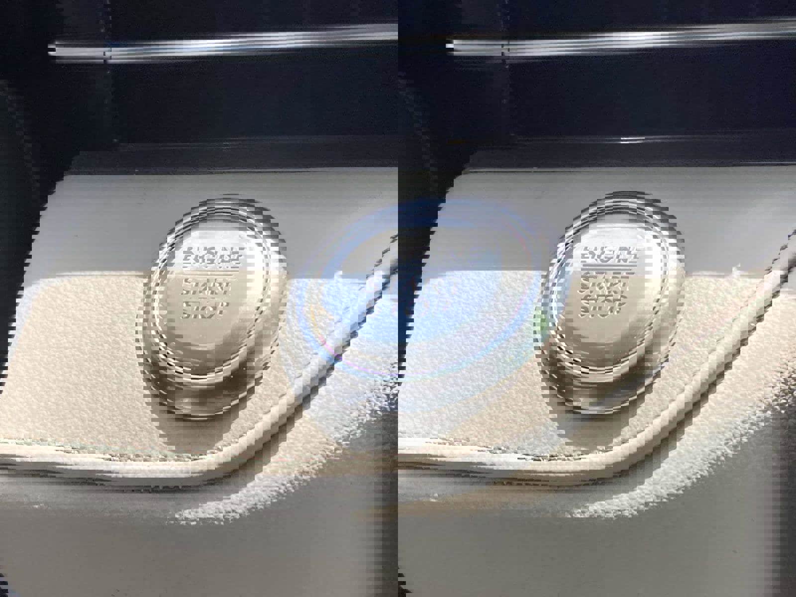 Certified 2025 Lincoln Nautilus Premier w/ Equipment Group 102A image 29