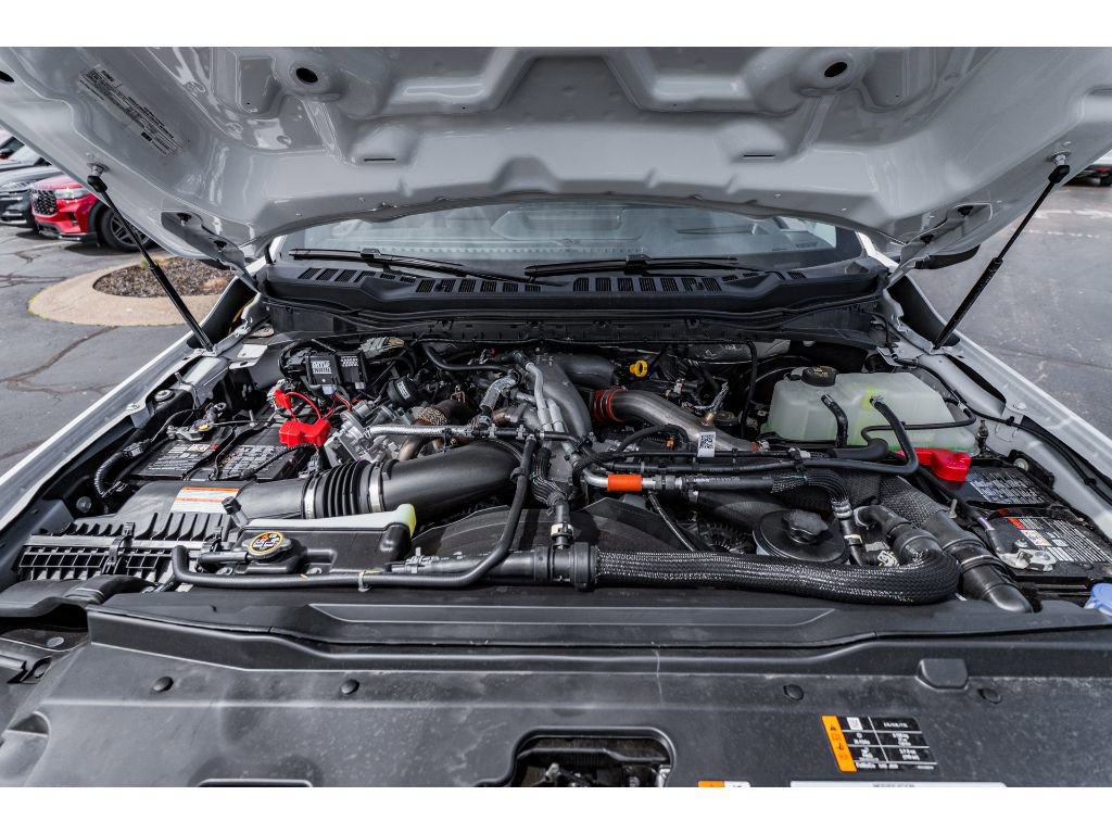 New 2026 Ford F250 Lariat w/ Black Appearance Package image 30