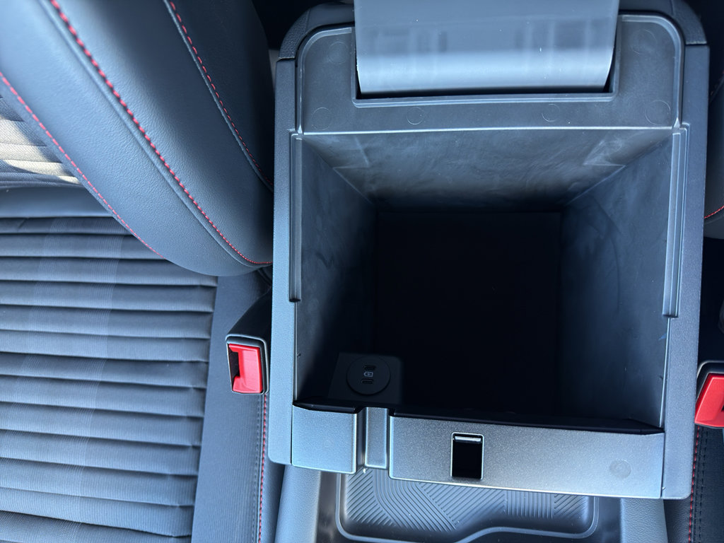 New 2025 Ford Explorer ST-Line w/ Premium Package image 21