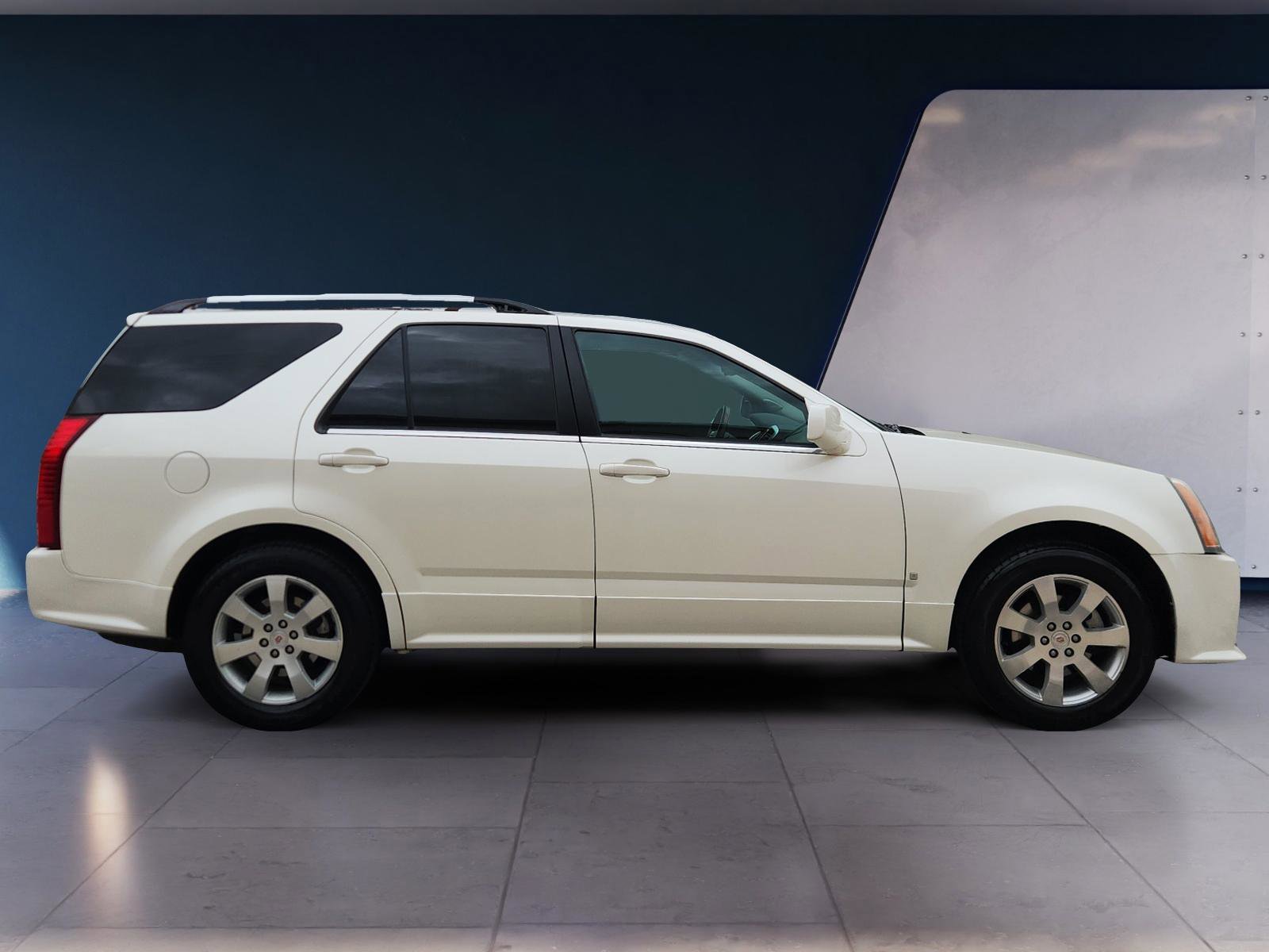 Used 2008 Cadillac SRX AWD w/ Theater Package image 6