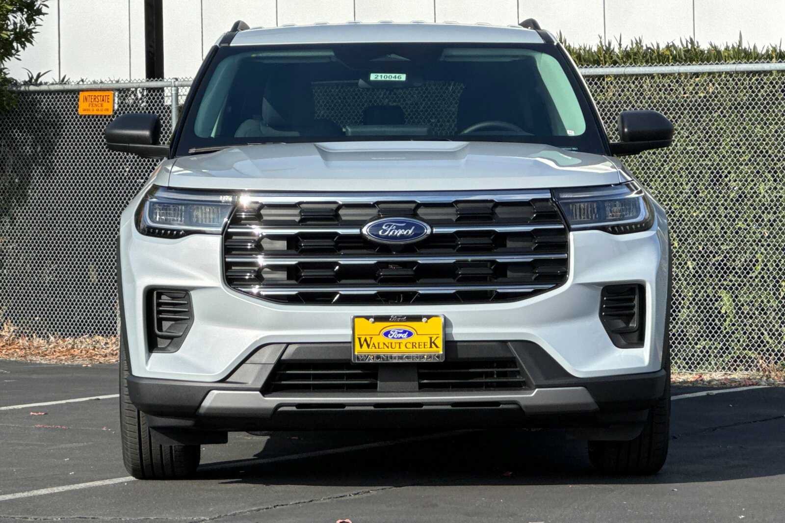New 2026 Ford Explorer Active AWD/4WD image 6
