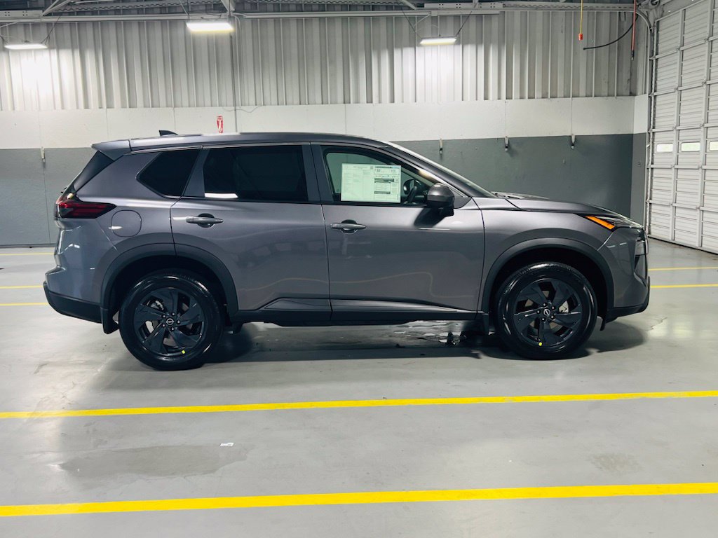 New 2026 Nissan Rogue SV FWD image 16