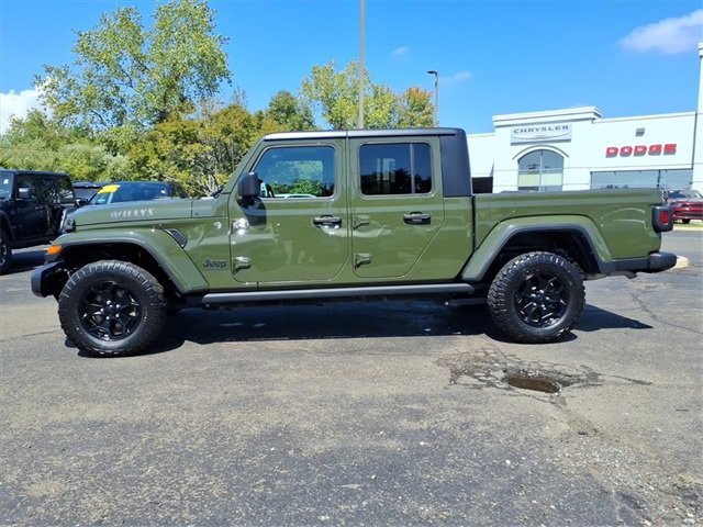 Certified 2022 Jeep Gladiator Willys image 6