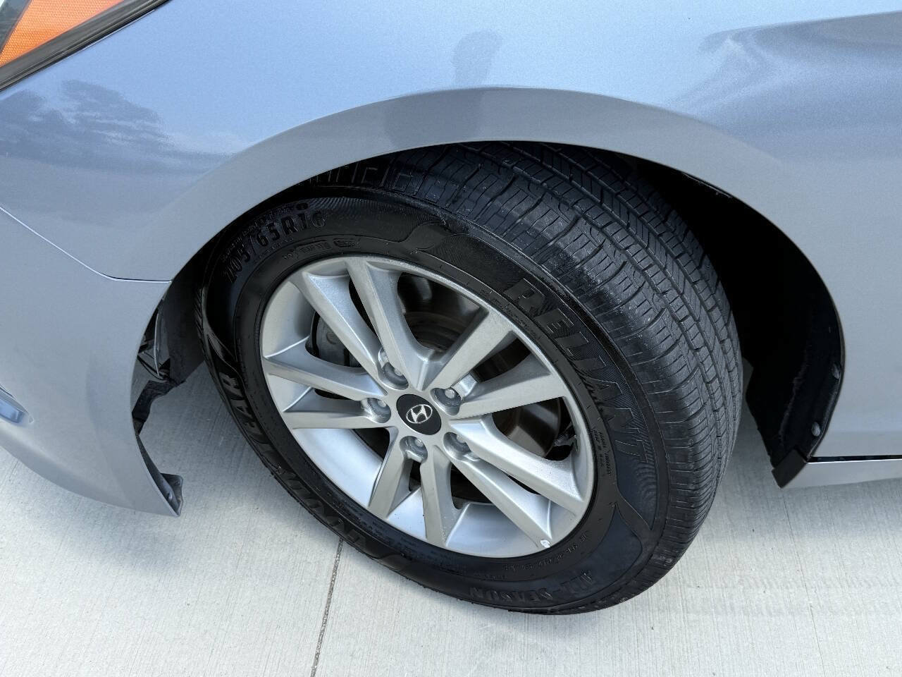 Used 2017 Hyundai Sonata SE FWD image 12