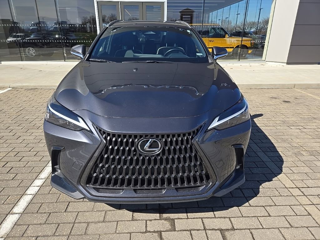 Used 2022 Lexus NX 250 AWD image 2
