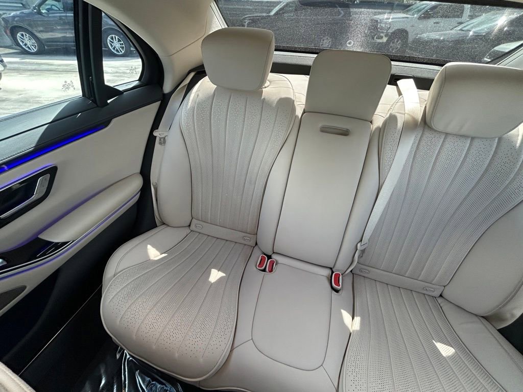 Used 2023 Mercedes-Benz S 500 S 500 image 10