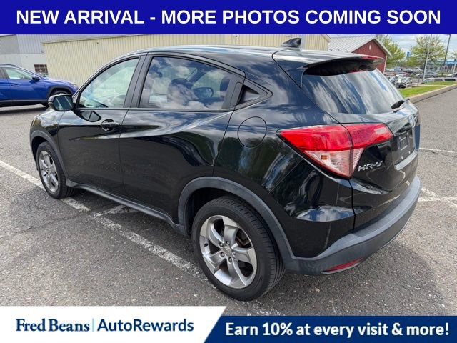 Used 2017 Honda HR-V EX image 5