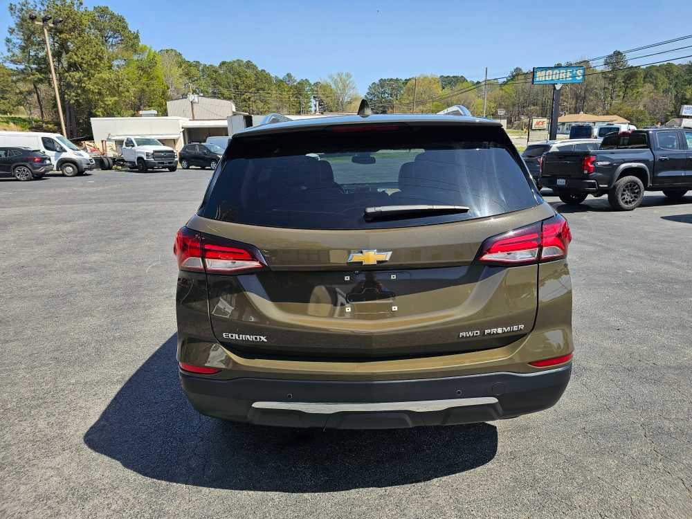 Used 2024 Chevrolet Equinox Premier AWD/4WD image 4