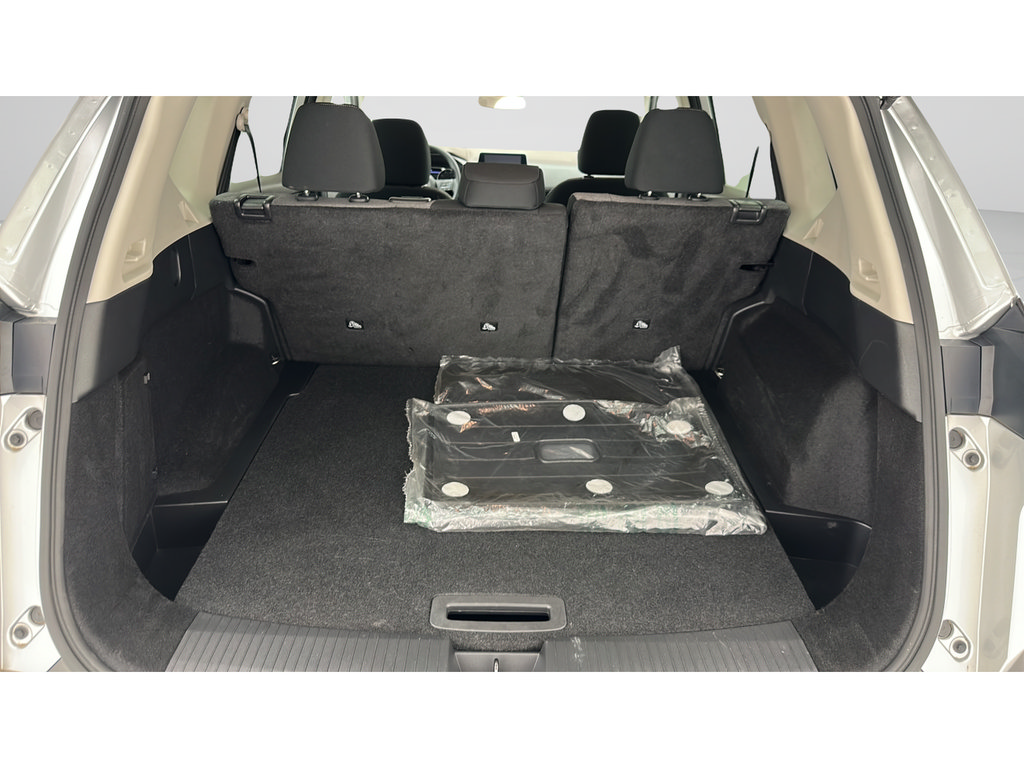 Used 2023 Nissan Rogue SV AWD/4WD image 23