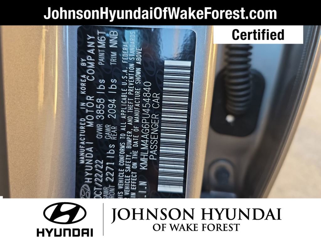 Certified 2023 Hyundai Elantra SEL w/ Preferred Accessory Package image 40