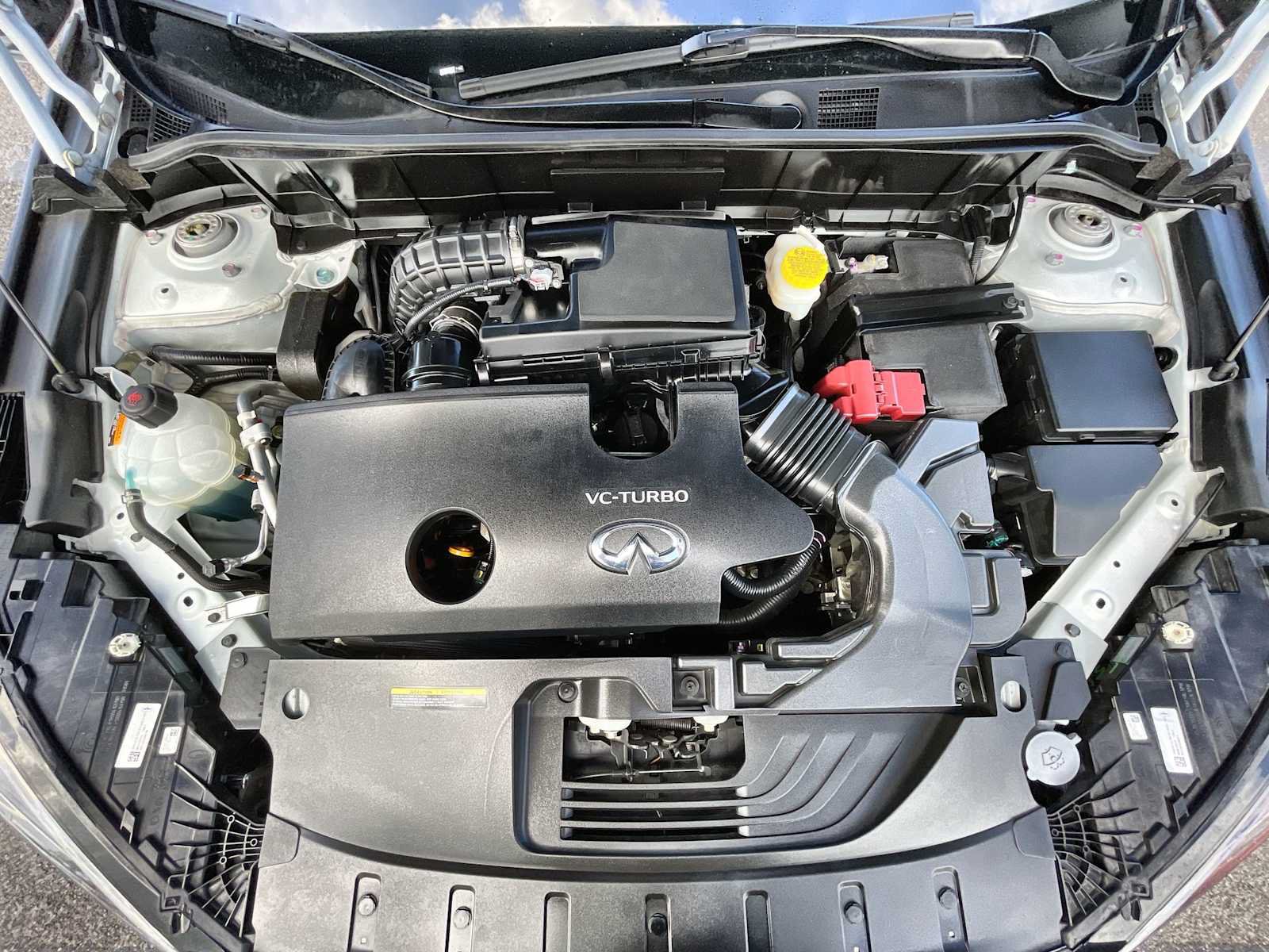 Used 2023 INFINITI QX50 Sensory w/ Accent Package FWD image 18