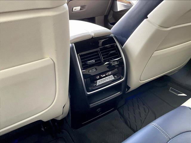 Used 2021 BMW X6 sDrive40i w/ M Sport Package RWD image 25