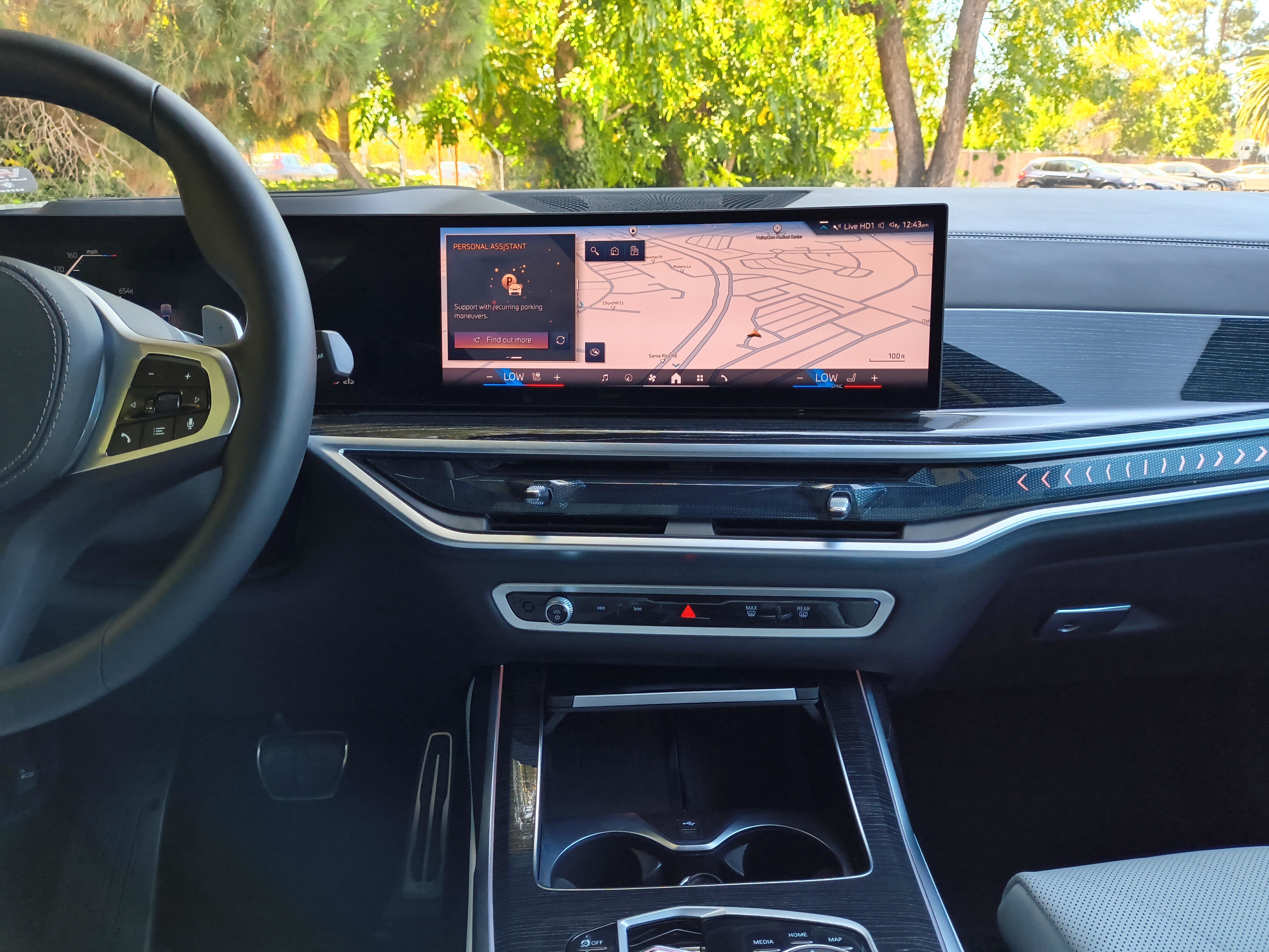 Used 2026 BMW X7 xDrive40i w/ M Sport Package AWD/4WD image 30