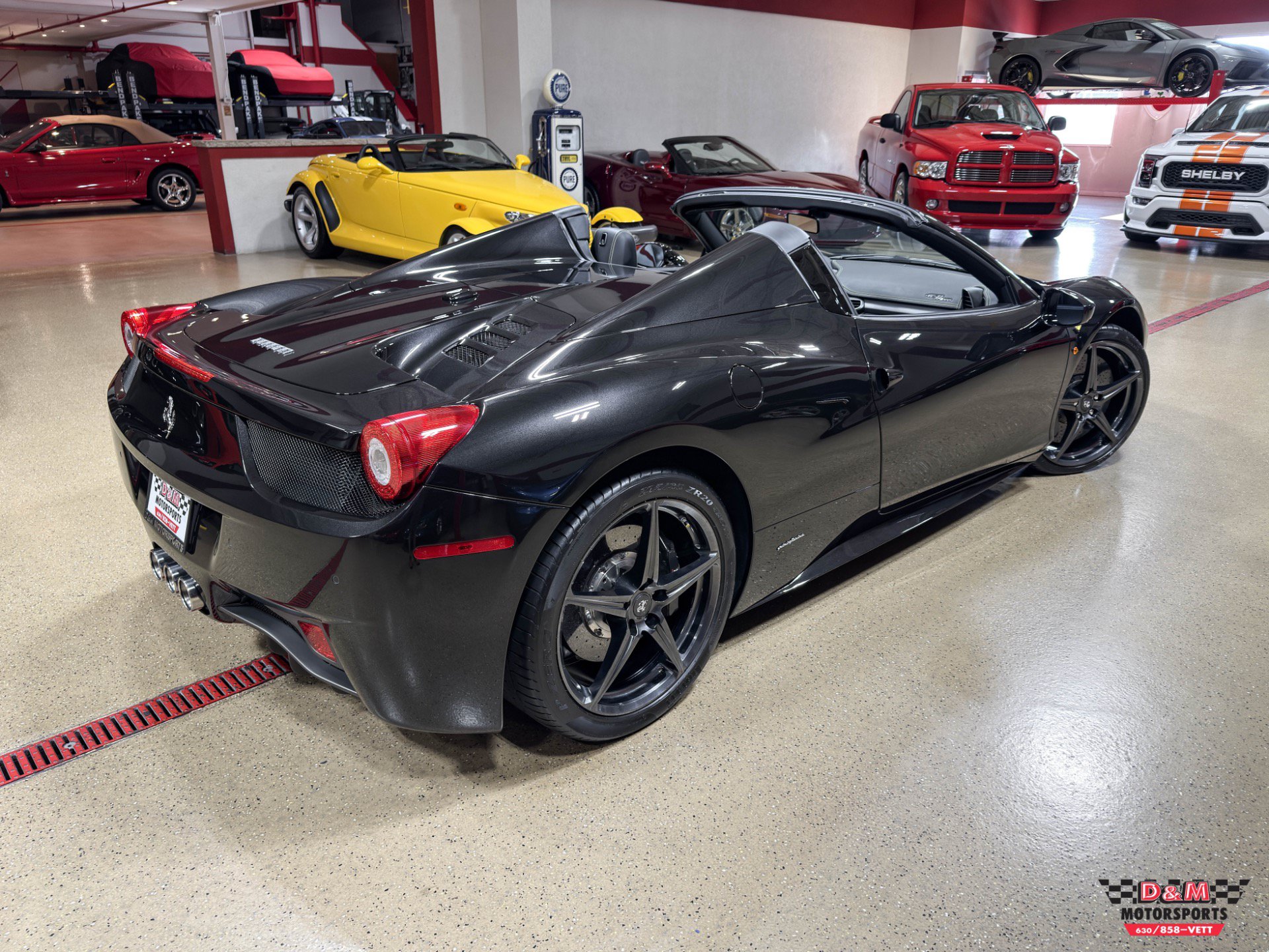 Used 2013 Ferrari 458 Spider RWD image 49