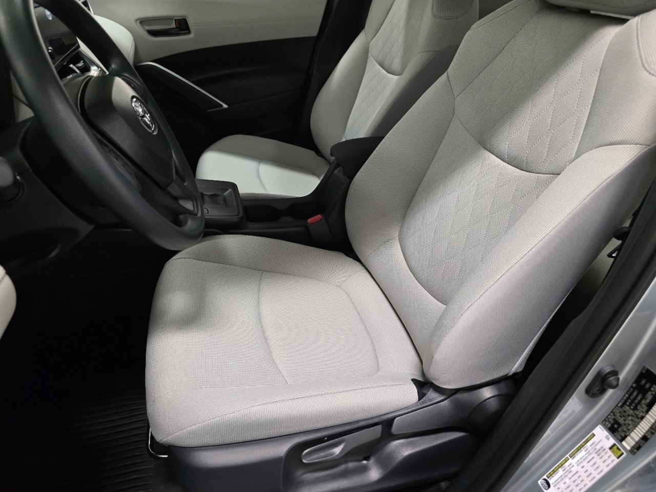 New 2026 Toyota Corolla Cross L image 19