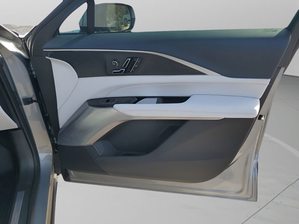 New 2026 Cadillac Lyriq Premium Luxury w/ LPO, Floor Liner Package image 13
