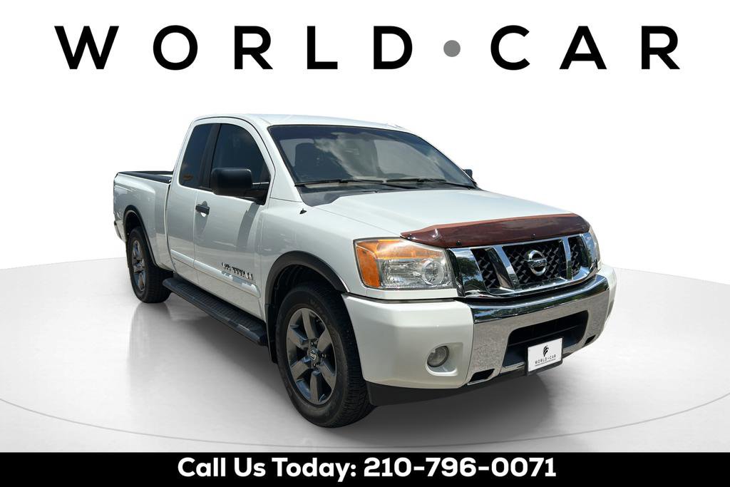 Used 2015 Nissan Titan SV w/ SV Value Truck Package