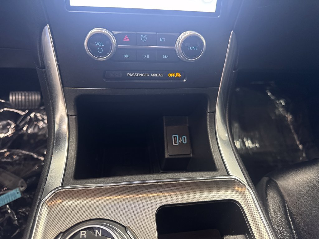 Used 2023 Ford Edge Titanium AWD/4WD image 34