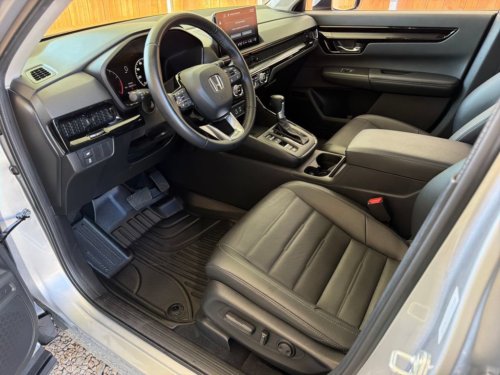 Used 2025 Honda CR-V EX-L image 2