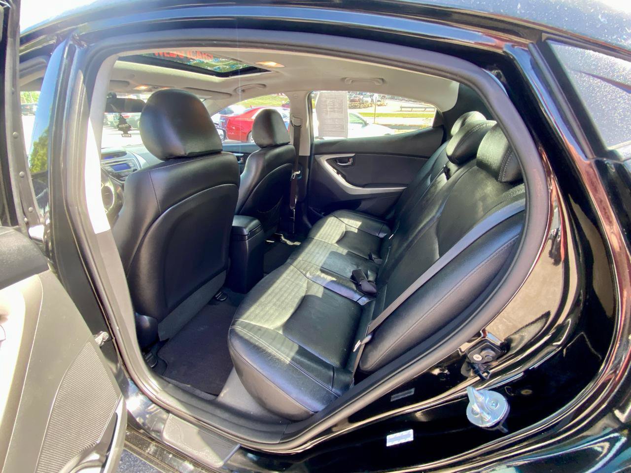 Used 2013 Hyundai Elantra Limited FWD image 14