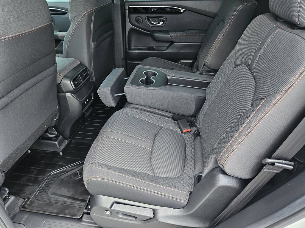 Certified 2026 Honda Pilot Sport image 17