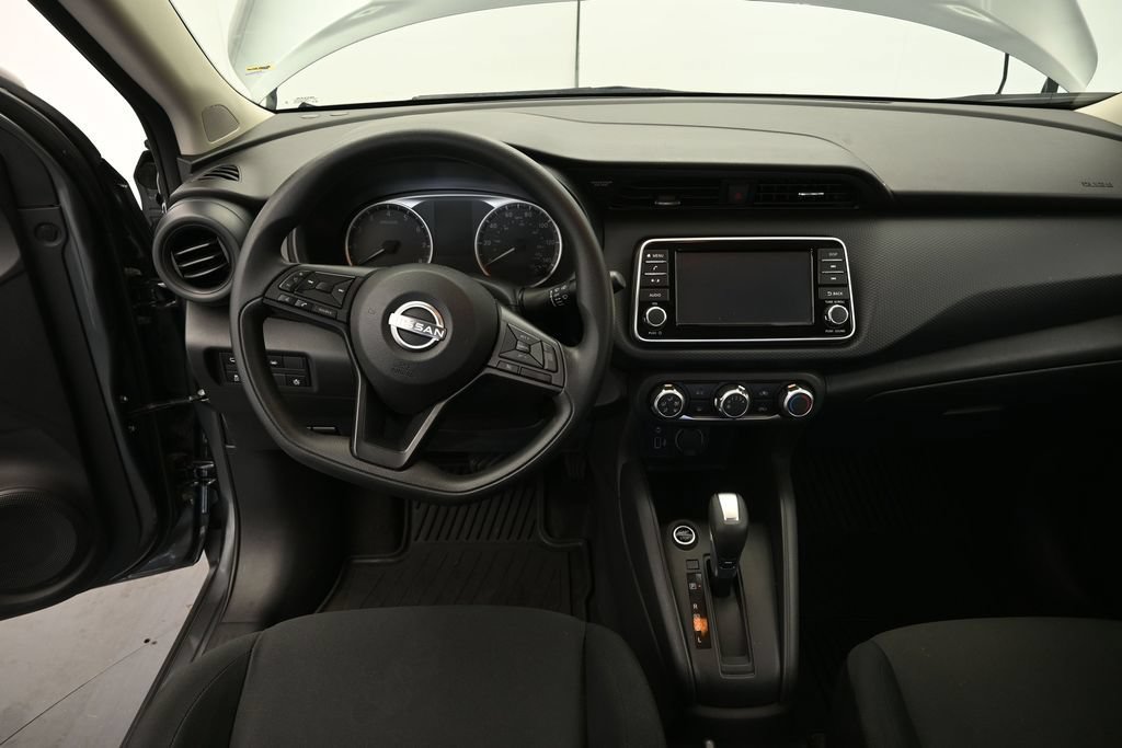 Used 2025 Nissan Kicks Play S FWD image 23