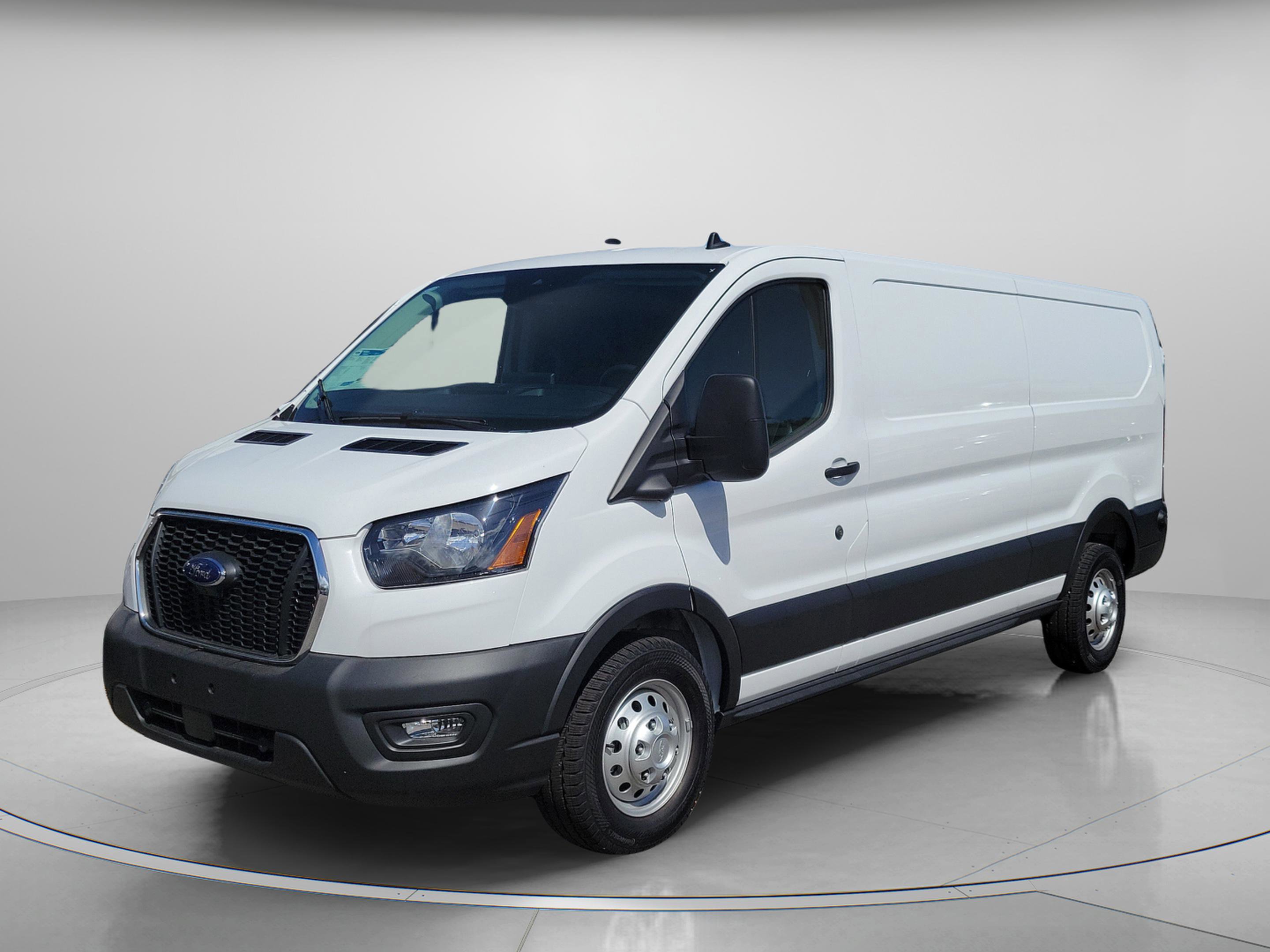 Used 2025 Ford Transit 350 148 Low Roof AWD w/ Load Area Protection Package image 2
