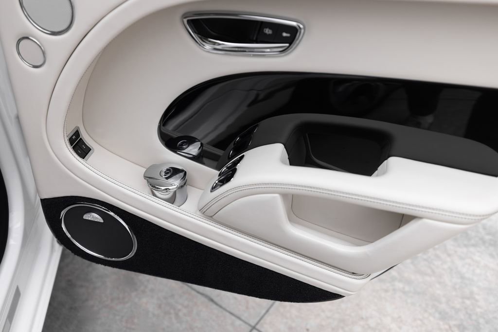 Used 2020 Bentley Mulsanne Speed RWD image 31