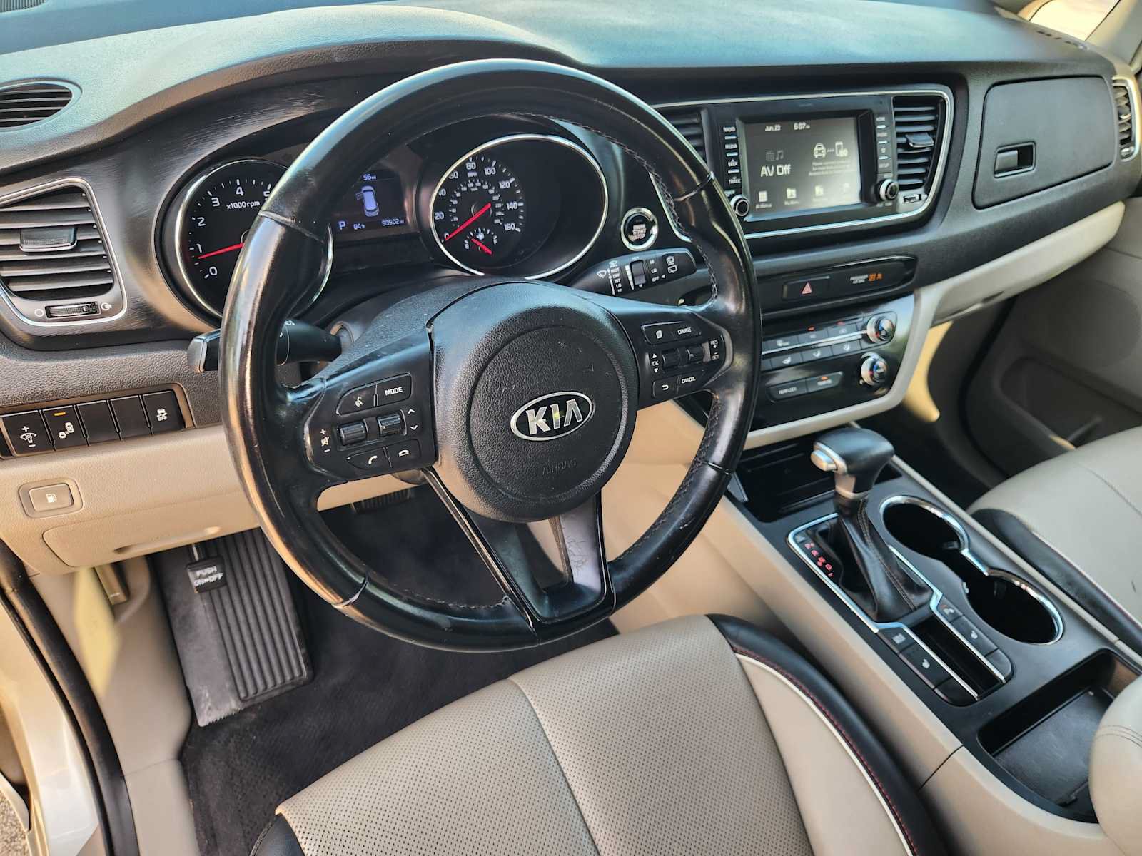 Used 2020 Kia Sedona EX FWD image 2
