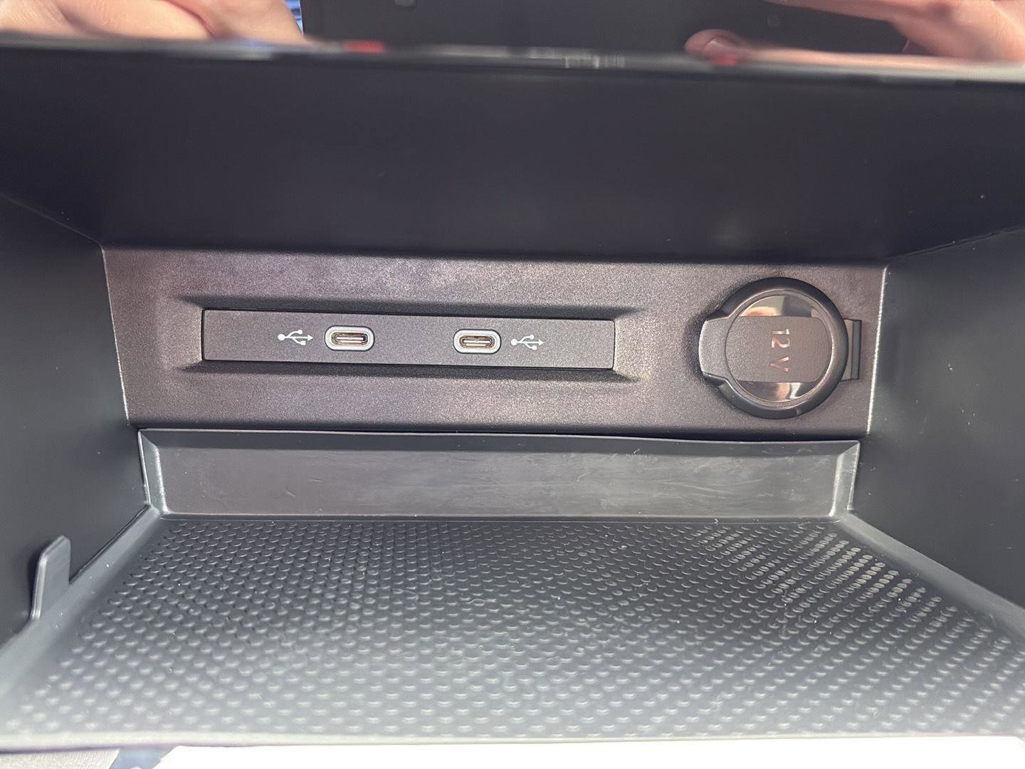 Used 2024 Volkswagen Taos S w/ MDO Package image 20