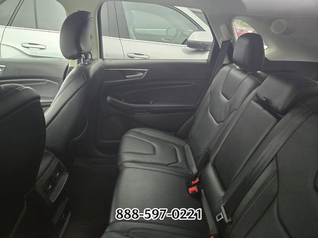 Used 2015 Ford Edge Titanium AWD/4WD image 3