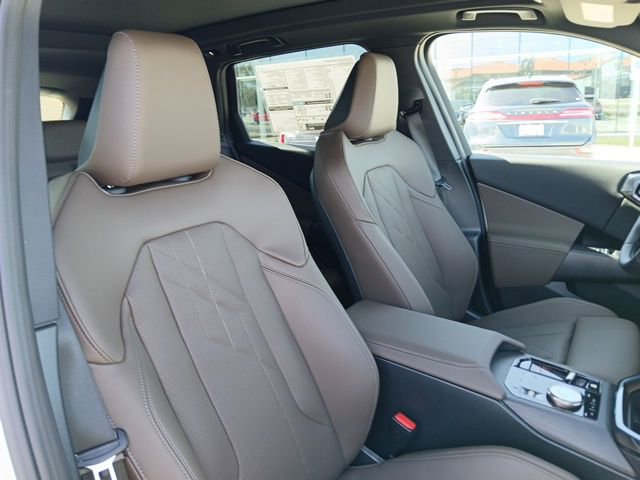 New 2025 BMW X3 xDrive30i w/ Premium Package image 18