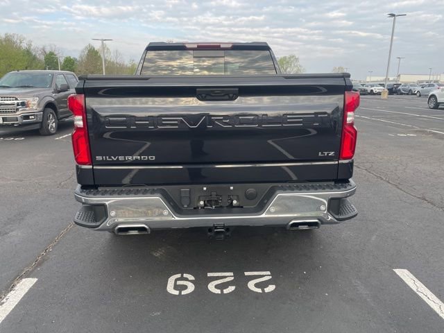 Used 2024 Chevrolet Silverado 1500 LTZ w/ LTZ Convenience Package II image 4