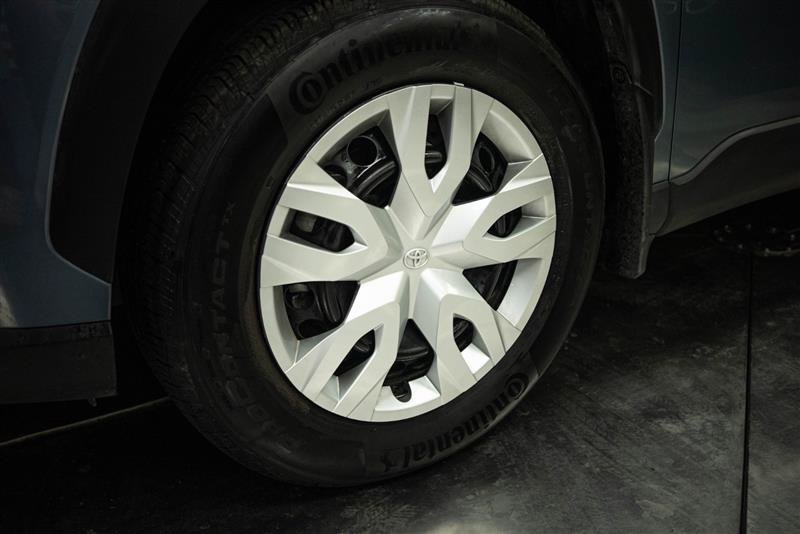 Used 2026 Toyota Corolla Cross L FWD image 3