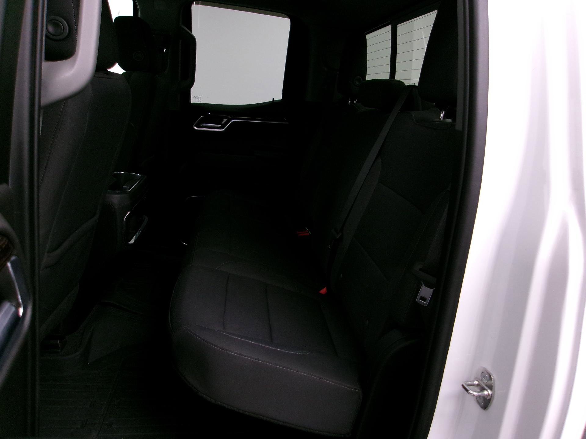 Certified 2023 GMC Sierra 1500 Elevation w/ Preferred Package image 9