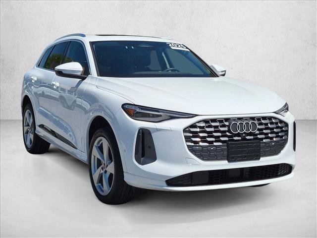 Certified 2025 Audi Q5 Premium w/ Premium Plus AWD/4WD image 3