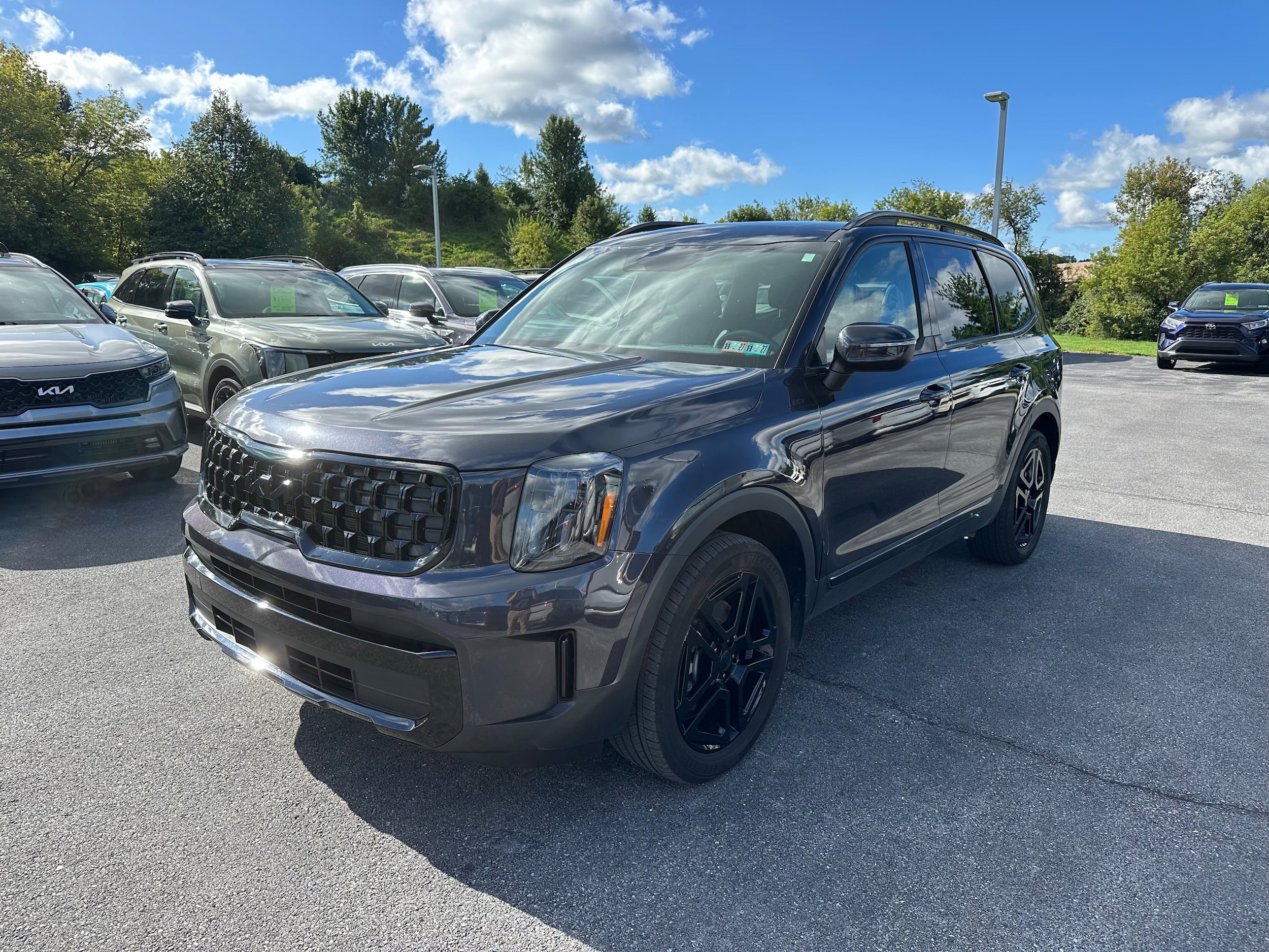 Used 2025 Kia Telluride EX X-Line