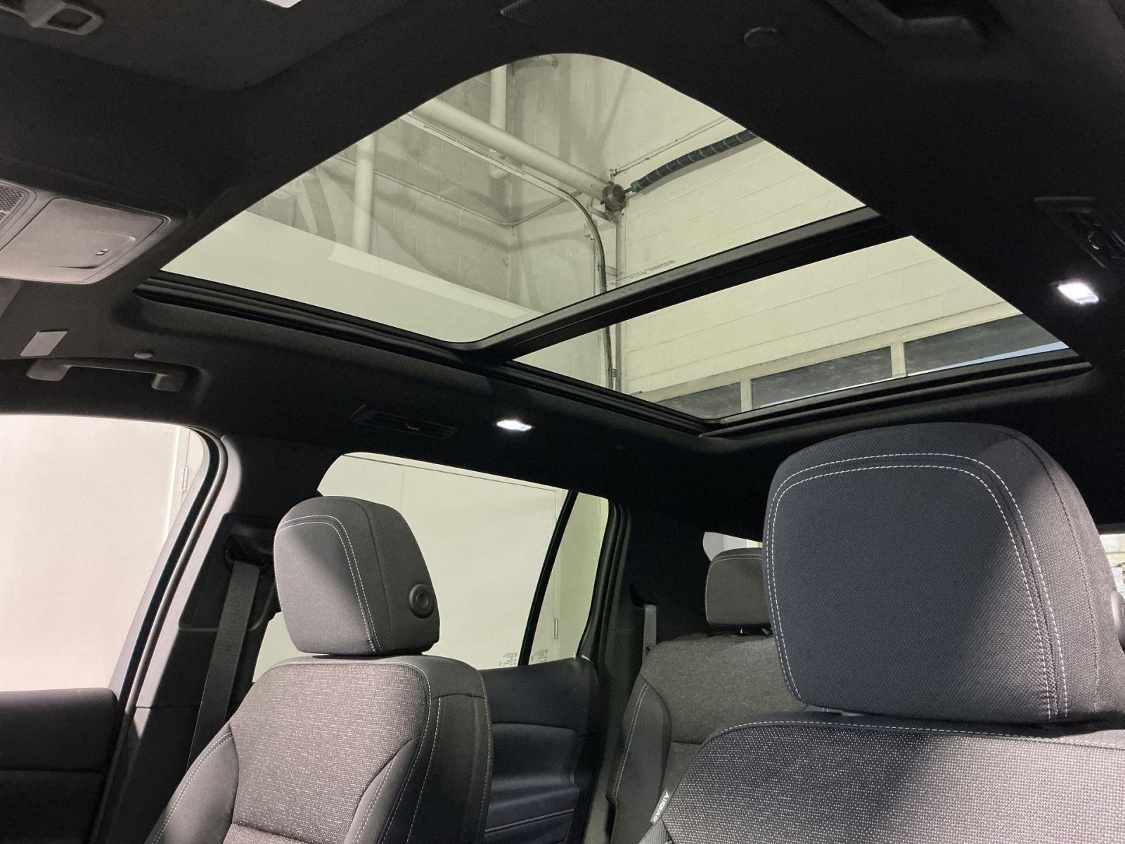 New 2026 Chevrolet Traverse LT FWD image 31