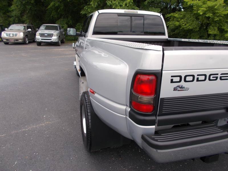 Used 2001 Dodge Ram 3500 Truck 4x4 Quad Cab image 4