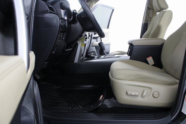 Used 2019 Toyota 4Runner SR5 image 16