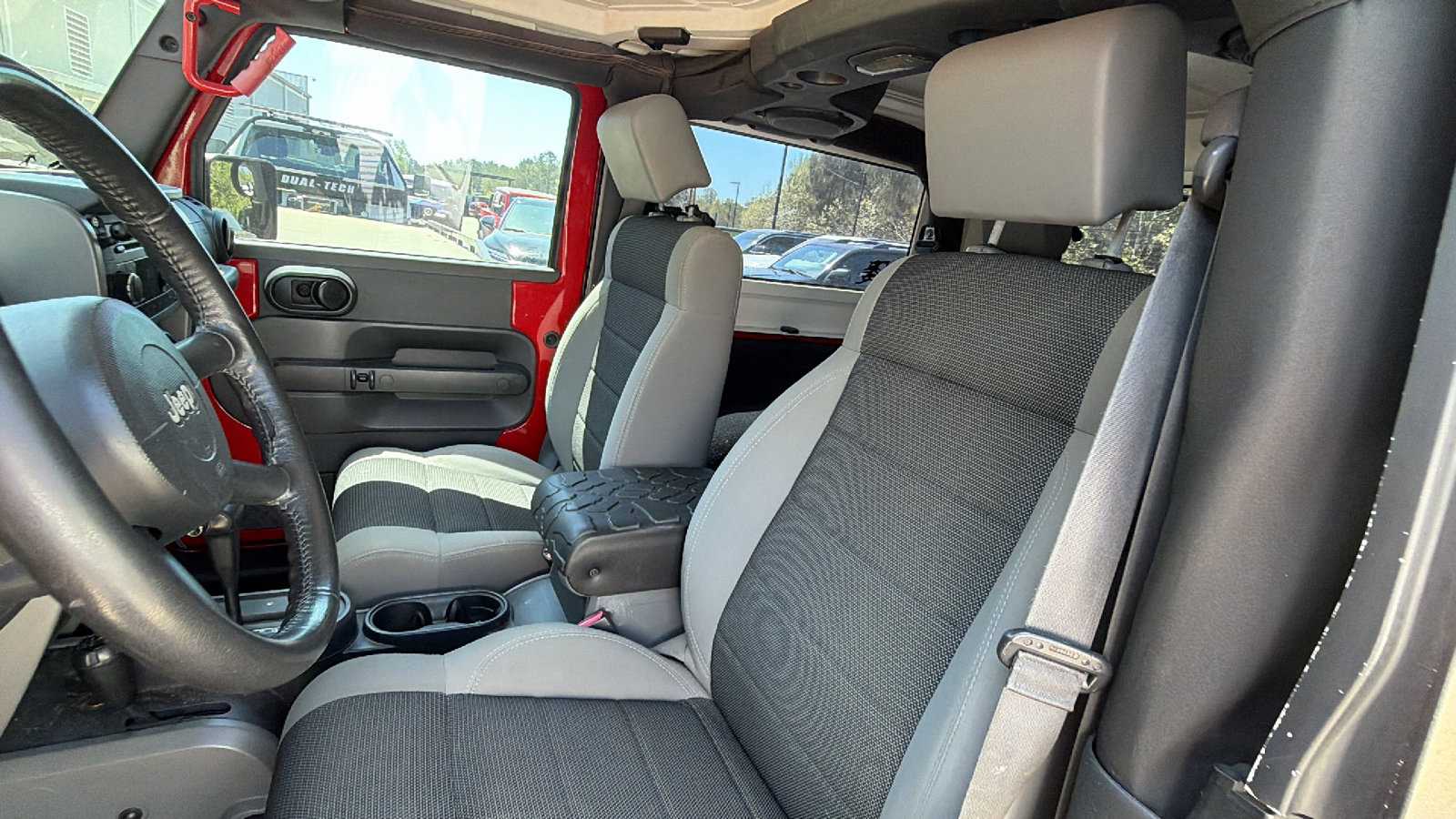 Used 2007 Jeep Wrangler X image 16