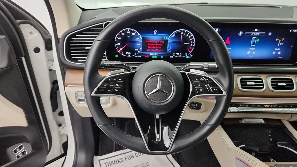 Used 2025 Mercedes-Benz GLE 450e 4MATIC w/ Winter Package image 12