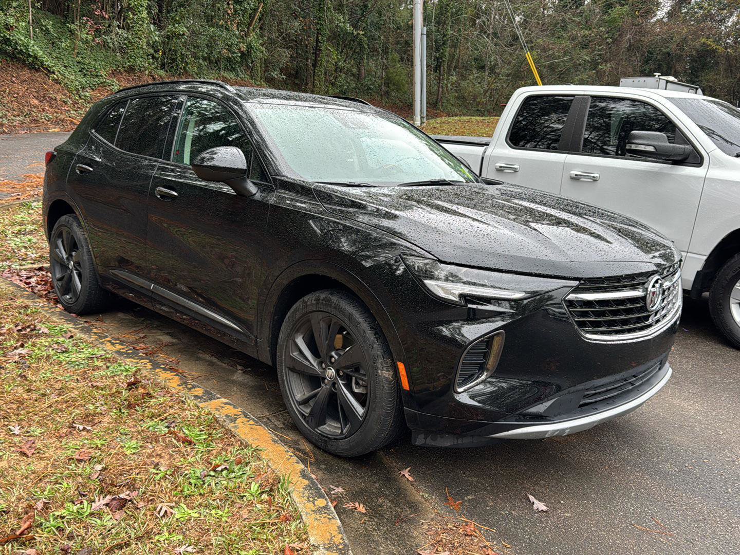 Certified 2022 Buick Envision Essence w/ Sport Touring Package image 5